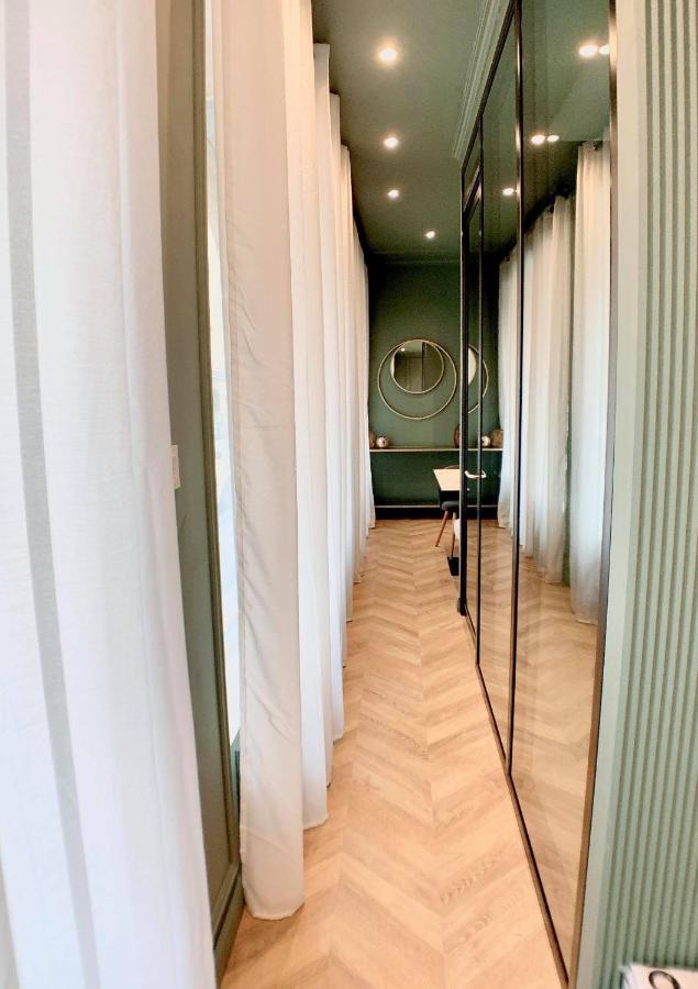 Appartement De 60 M2 Juste Rénové à Malo Intra-muros *