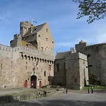 Appartement de 60 m2 tout juste rénové à Saint Malo Intra-Muros